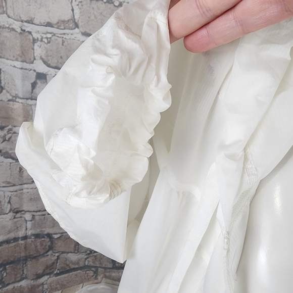 Lululemon Stow N Go Jacket Off White Sheer Size 8 Lightweight Packable Hooded - Picture 6 of 16